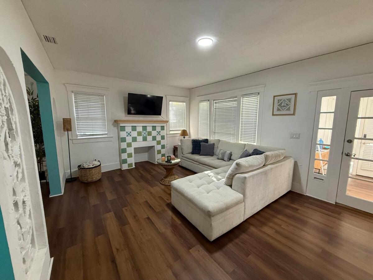 Pousada Bayhome Edgewater