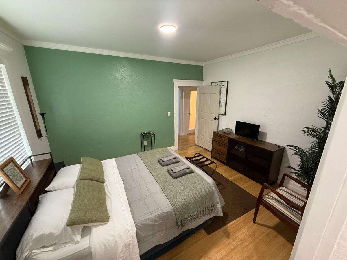 Pousada Bayhome Edgewater *